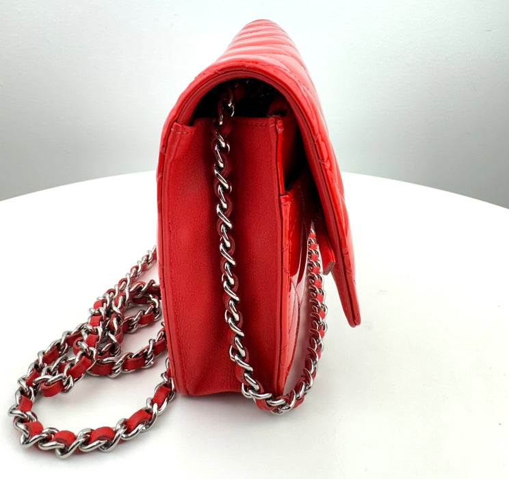 Chanel Classic Wallet on Chain Patent red