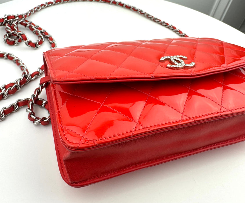 Chanel Classic Wallet on Chain Patent red