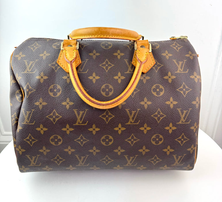 Louis Vuitton Speedy 30