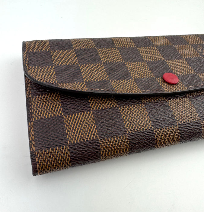 Louis Vuitton Damier Emilie Wallet