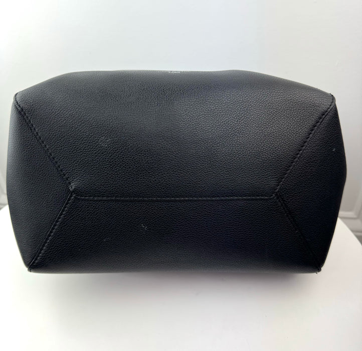 Louis Vuitton Calfskin Lockme Cabas Black