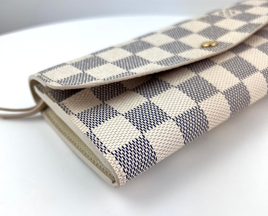 Louis Vuitton Emilie Azur Wallet.