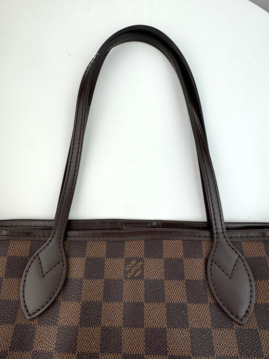 Louis Vuitton Damier Neverfull PM