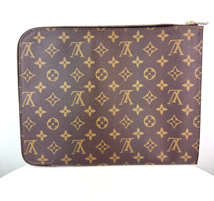 Louis Vuitton Poche Document Monogram