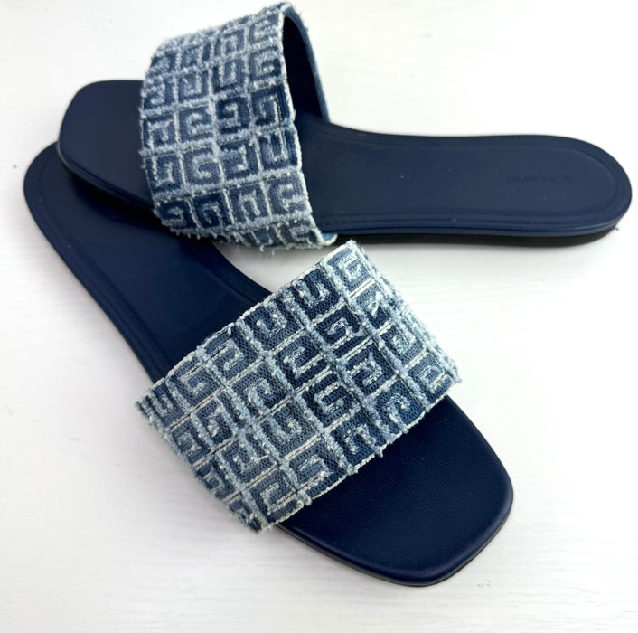 Givenchy 4G Jacquard Flat Slide Sandals