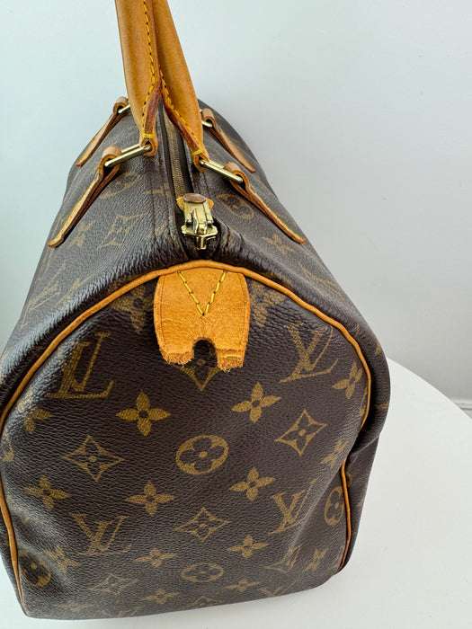 Louis Vuitton Speedy 30