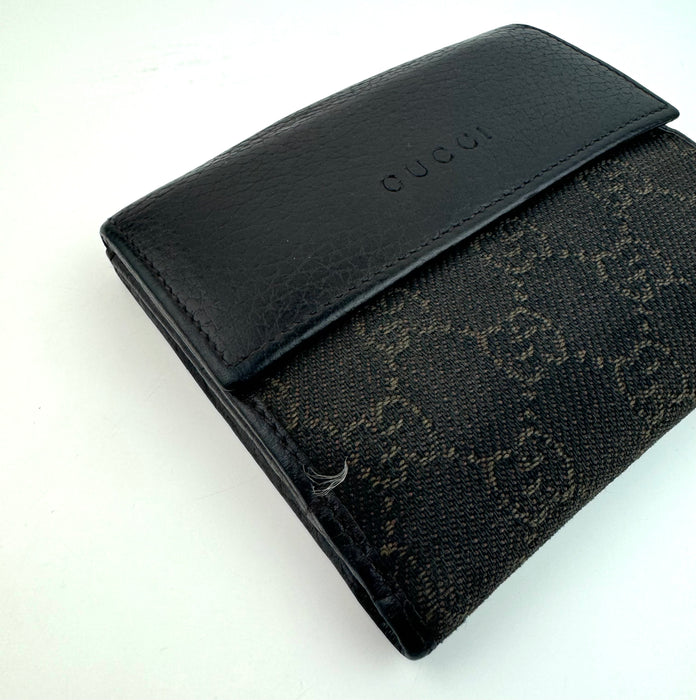 Gucci GG Compact Wallet