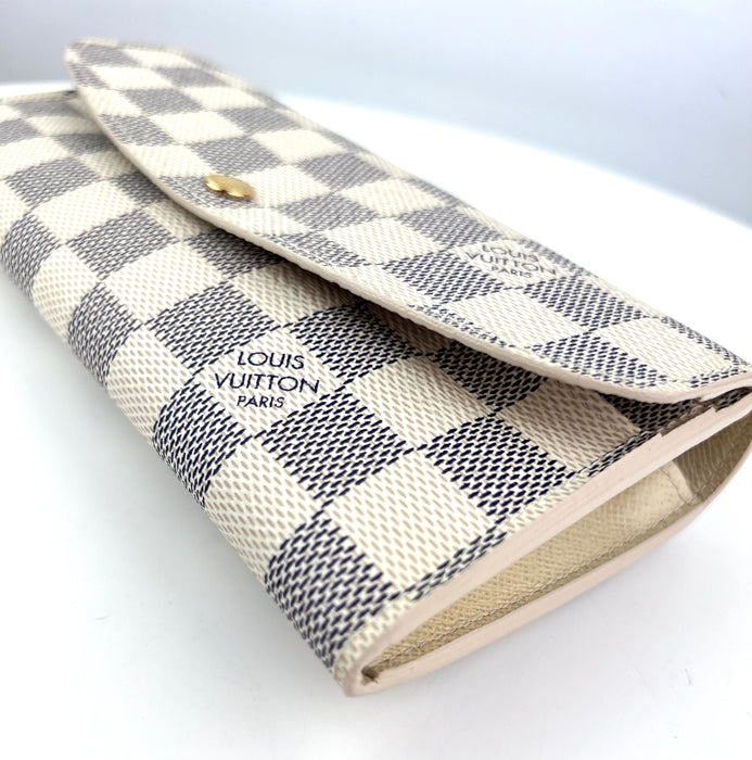 Louis Vuitton Emilie Azur Wallet.