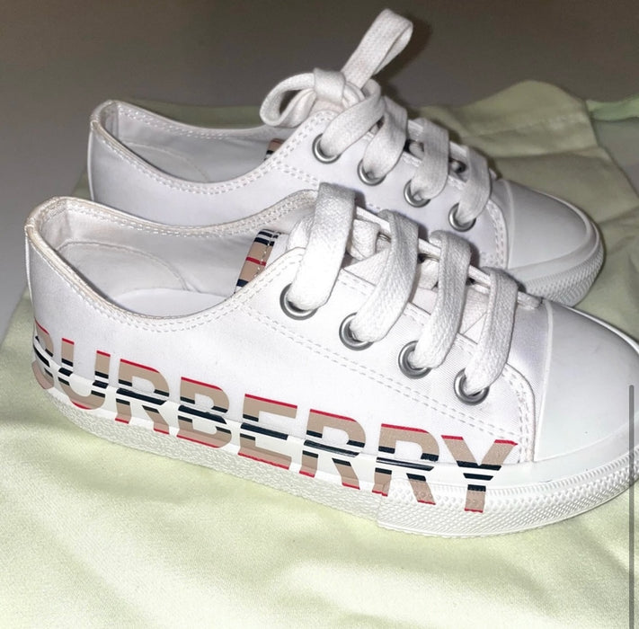 Burberry Kids Logo Sneakers 27