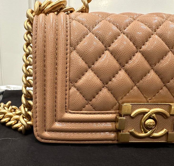 Chanel Small beige flap bag with Handle