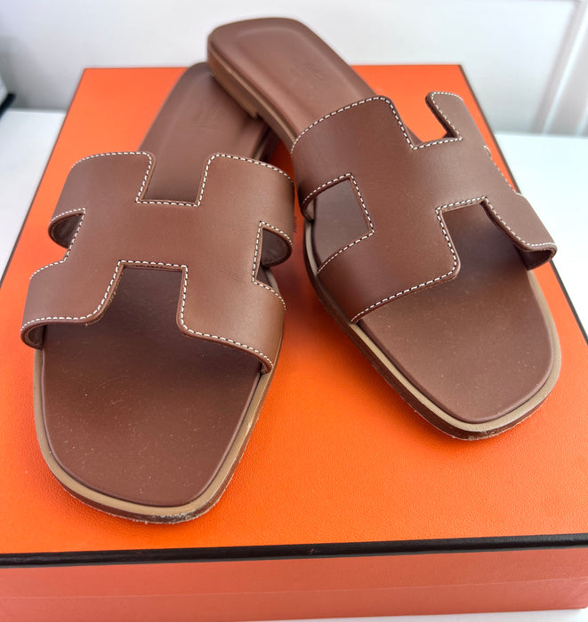 Hermes Oran Sandal in Brown