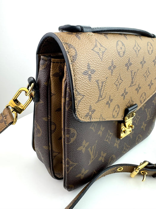 Louis Vuitton Reverse Monogram Pochette Métis