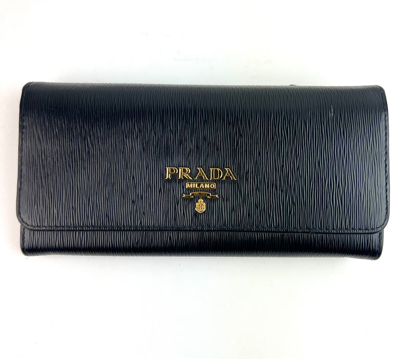 Prada Black Vitello Move Continental Wallet