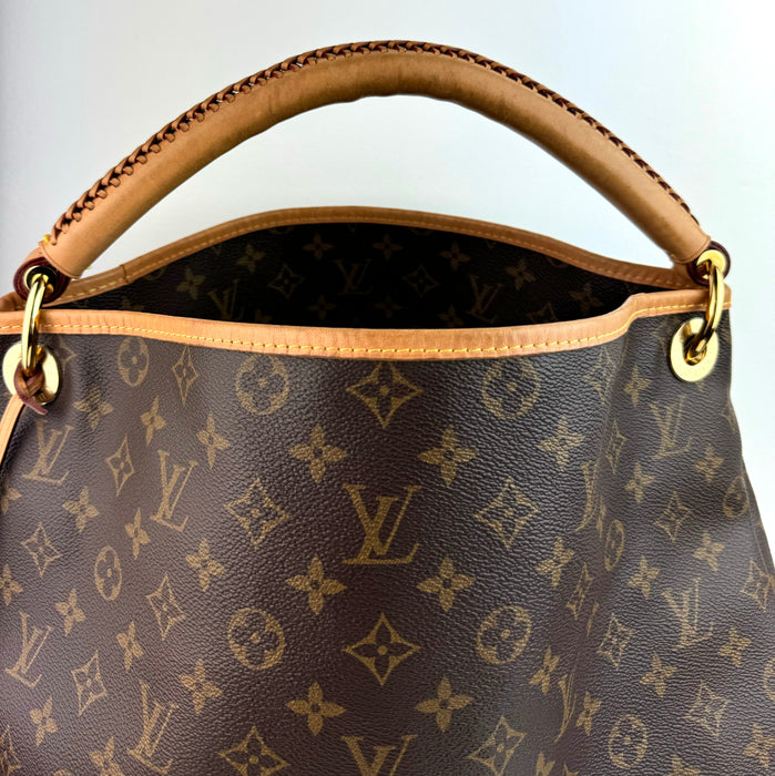 Louis Vuitton Artsy MM Monogram