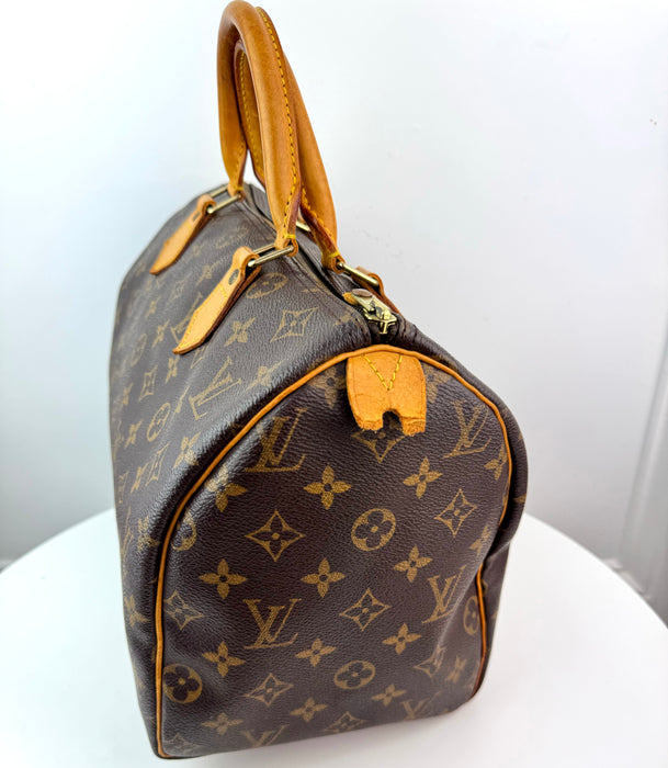 Louis Vuitton Speedy 30