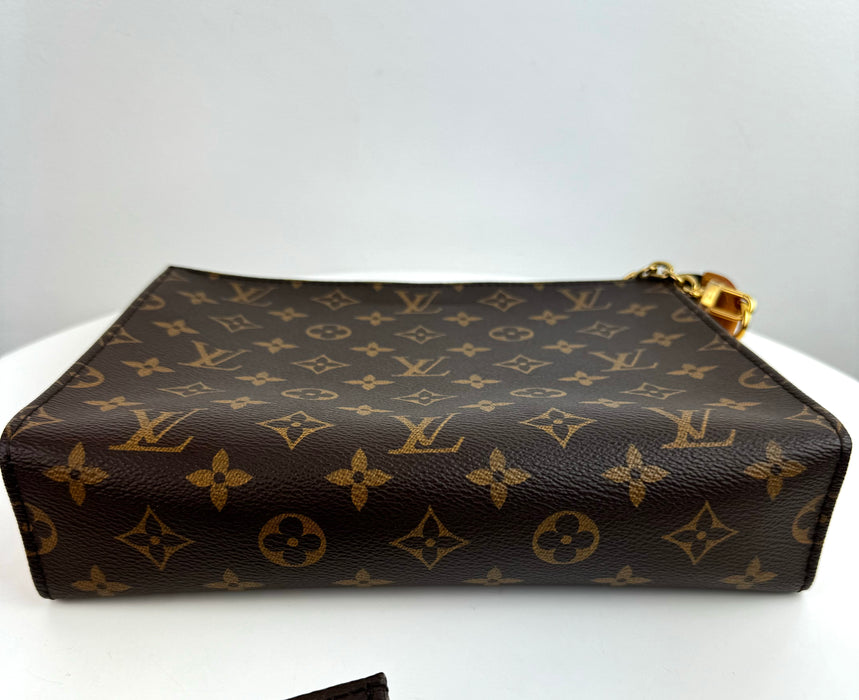 Louis Vuitton Toiletry Pouch On Chain