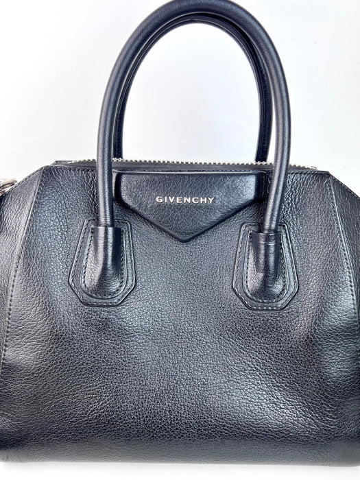 Givenchy Antigona Small Leather Bag in Black