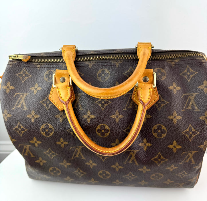 Louis Vuitton Speedy 30