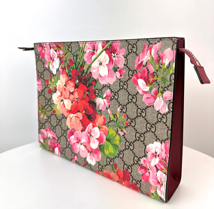 Gucci GG Supreme Monogram Blooms Large Cosmetic Case Beige Multicolor