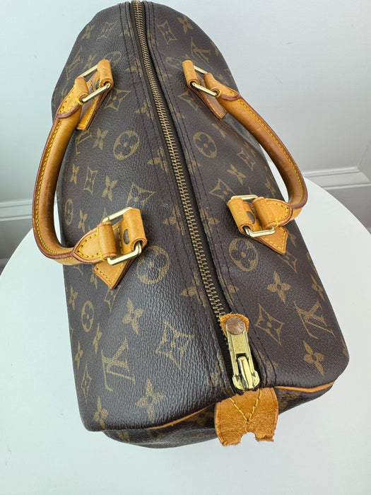 Louis Vuitton Speedy 30