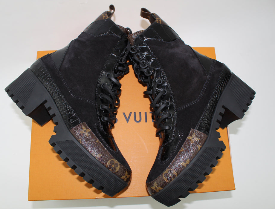 LOUIS VUITTON LAUREATE PLATFORM DESERT BOOT - LuxurySnob